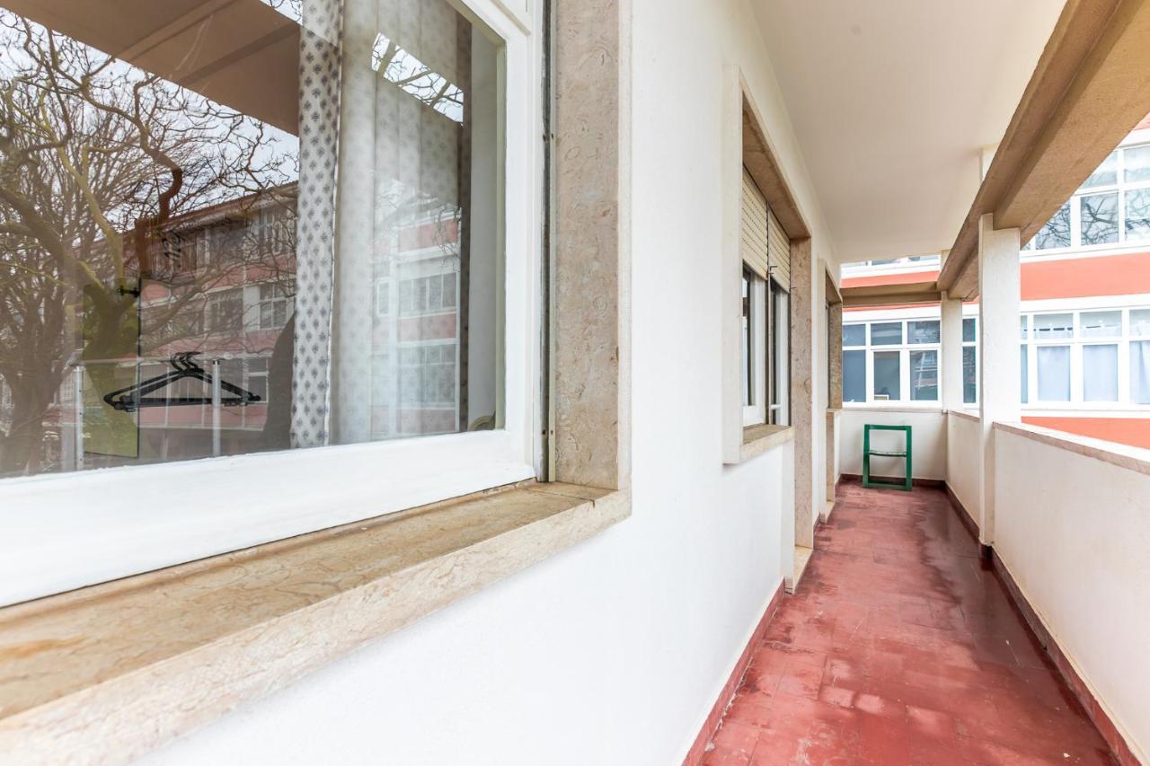 Wine Inn Carcavelos Guesthouse Bagian luar foto