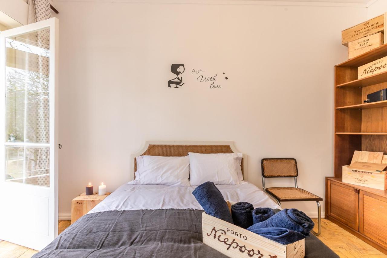 Wine Inn Carcavelos Guesthouse Bagian luar foto