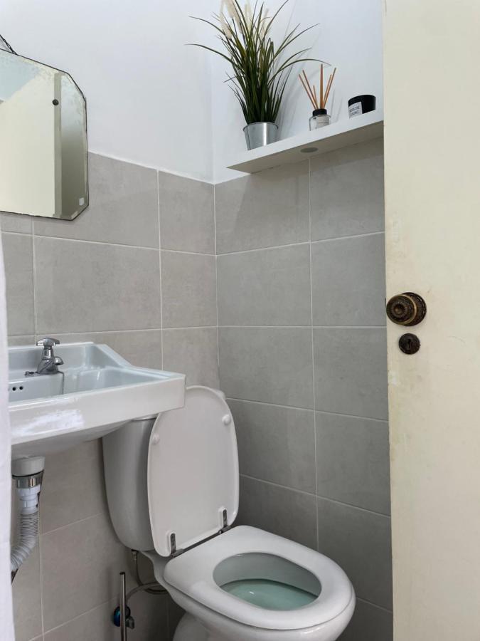 Wine Inn Carcavelos Guesthouse Bagian luar foto